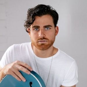 Meet your Posher, Josh